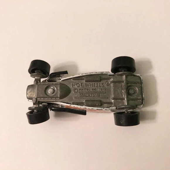 Vintage Lot of 3 Hot Wheels Roadster Malibu Grand Prix Race Car - Picture 7 of 16